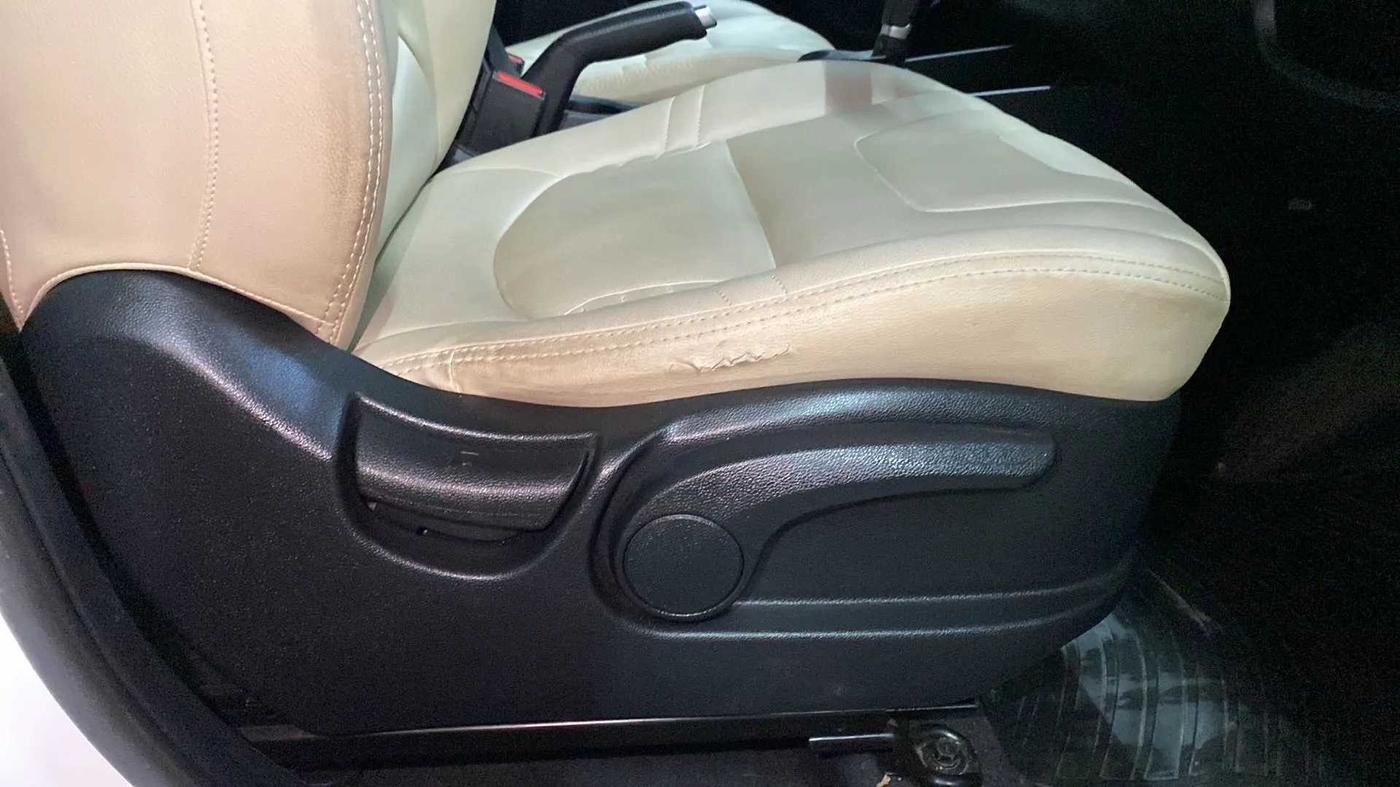 2019 Hyundai Creta SX AT 1.6 PETROL, Petrol, Automatic, 21,618 km, Driver Side Adjustment Panel