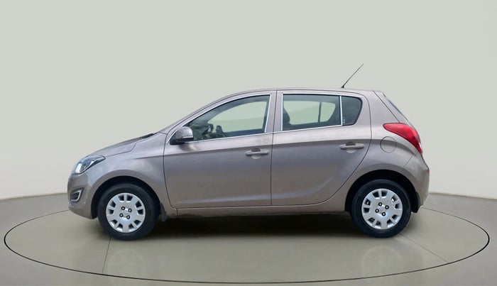 2013 Hyundai i20 MAGNA (O) 1.2, Petrol, Manual, 38,257 km, Left Side