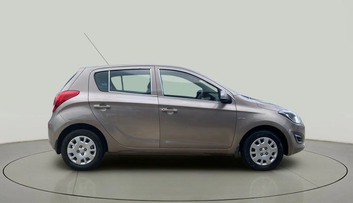 2013 Hyundai i20 MAGNA (O) 1.2, Petrol, Manual, 38,257 km, Right Side View