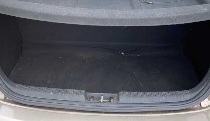 2013 Hyundai i20 MAGNA (O) 1.2, Petrol, Manual, 38,257 km, Boot Inside