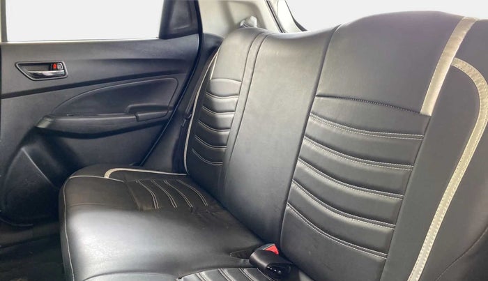 2022 Maruti Swift VXI, Petrol, Manual, 29,967 km, Right Side Rear Door Cabin