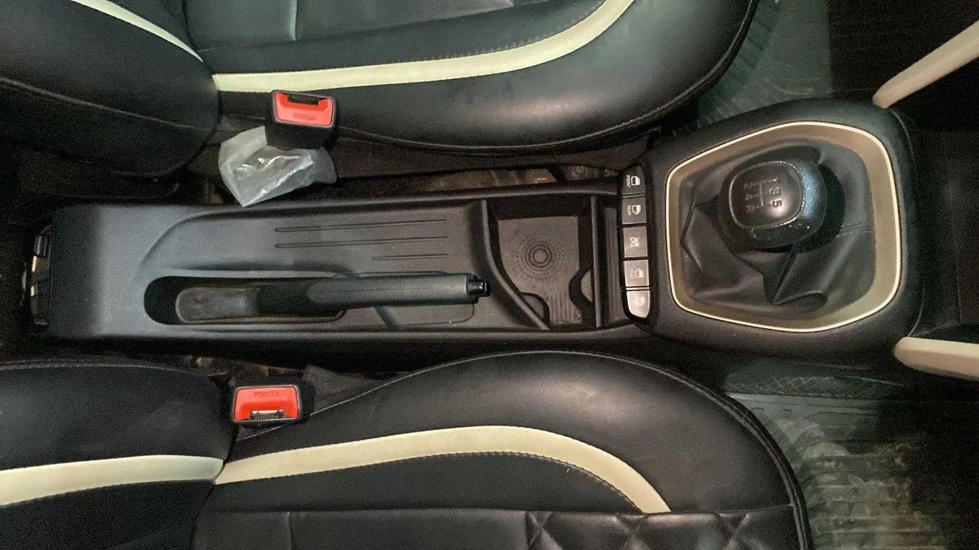 2019 Hyundai NEW SANTRO SPORTZ CNG, CNG, Manual, 20,018 km, Gear Lever