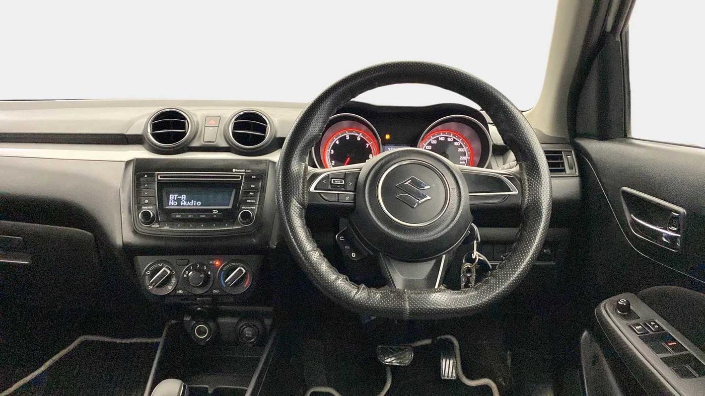 2018 Maruti Swift VXI AMT, Petrol, Automatic, 8,501 km, Steering Wheel Close Up