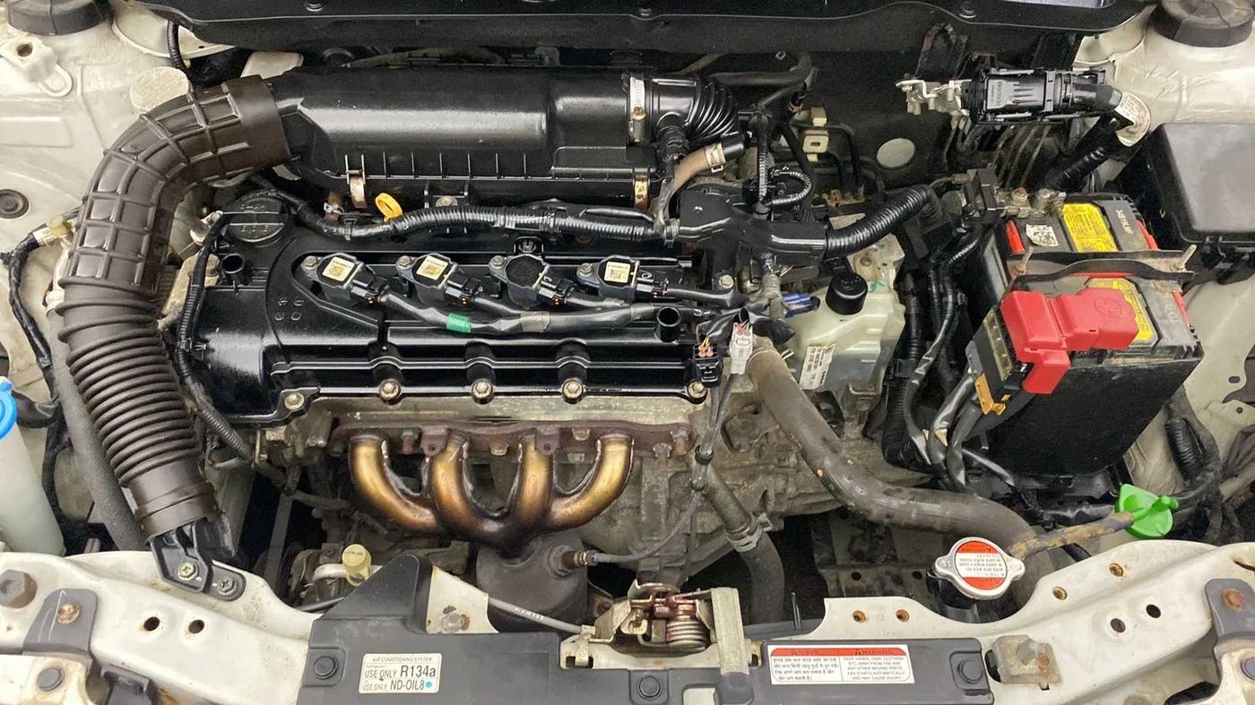 2018 Maruti Swift VXI AMT, Petrol, Automatic, 8,501 km, Open Bonet