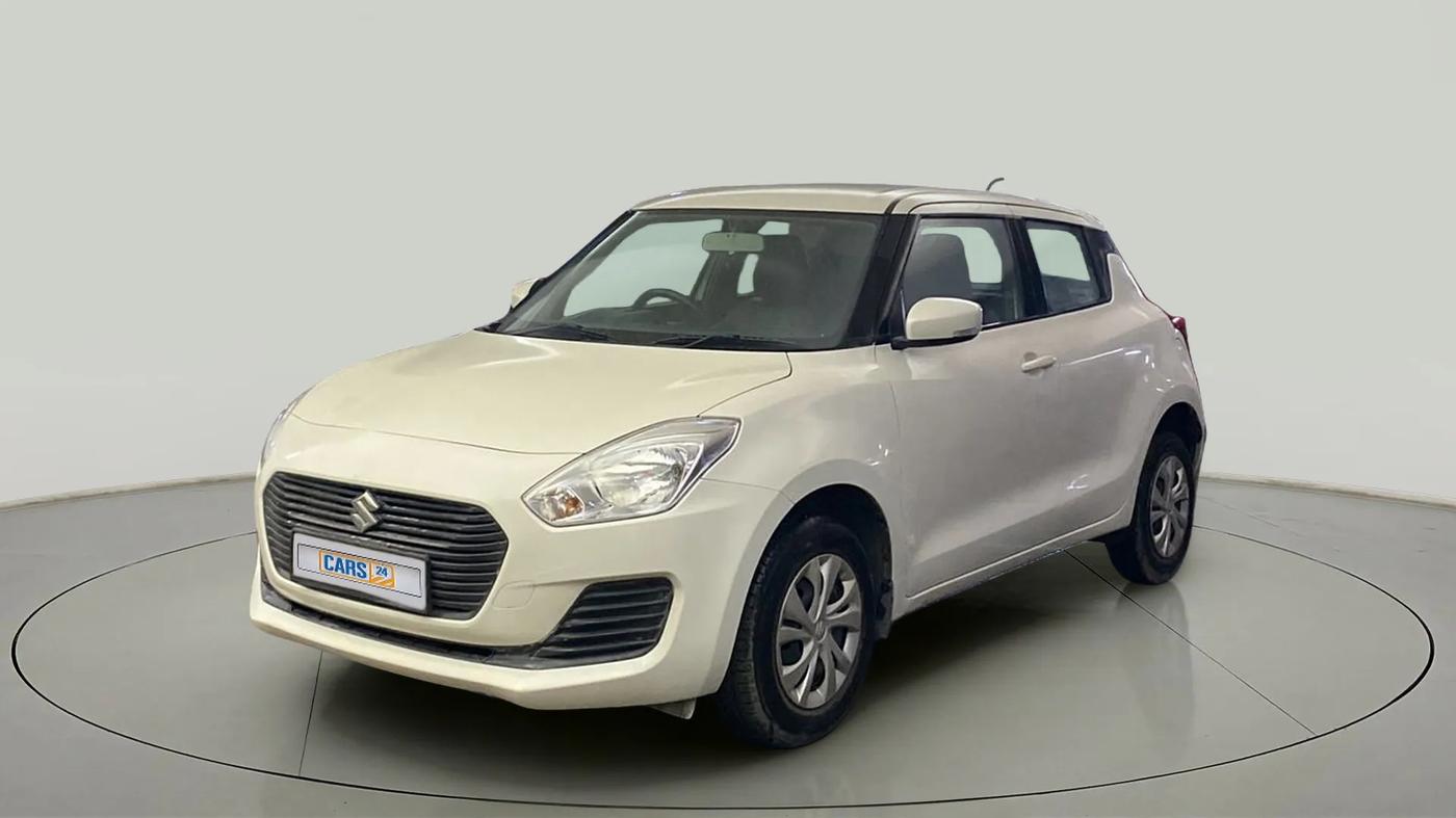 2018 Maruti Swift VXI AMT, Petrol, Automatic, 8,501 km, Left Front Diagonal