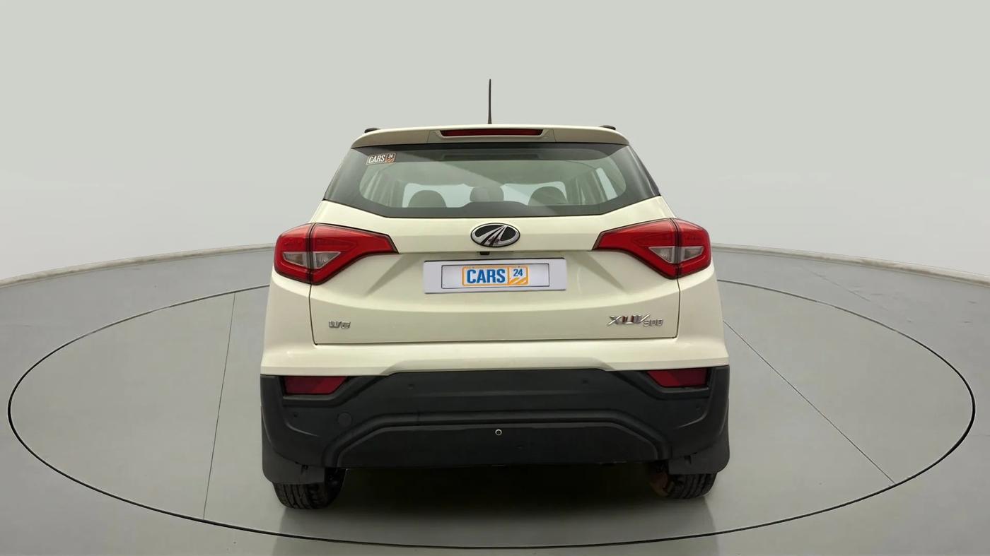 2020 Mahindra XUV300 W6 1.2 PETROL, Petrol, Manual, 33,032 km, Back/Rear