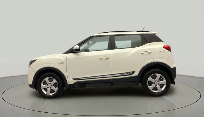 2020 Mahindra XUV300 W6 1.2 PETROL, Petrol, Manual, 33,032 km, Left Side