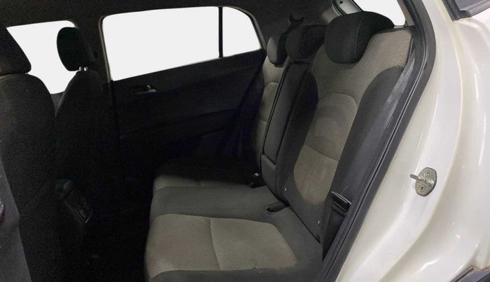 2017 Hyundai Creta SX PLUS AT 1.6 PETROL, Petrol, Automatic, 39,018 km, Right Side Rear Door Cabin