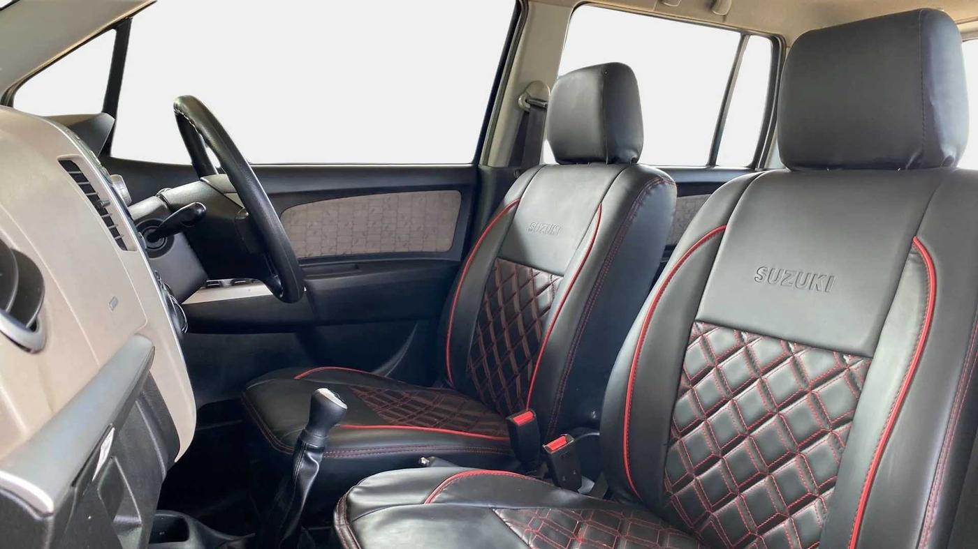 2016 Maruti Wagon R 1.0 VXI, Petrol, Manual, 61,594 km, Right Side Front Door Cabin