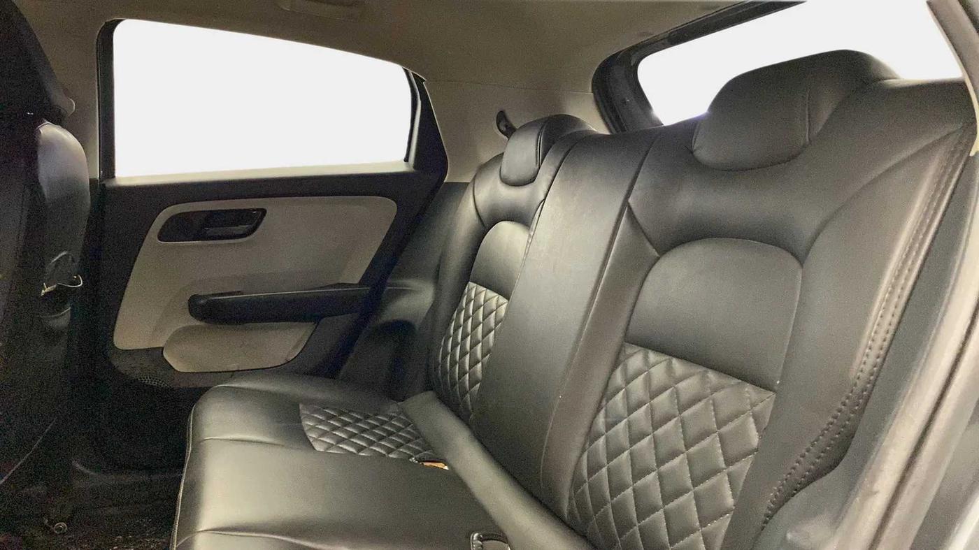 2021 Tata ALTROZ XM PLUS PETROL, Petrol, Manual, 52,854 km, Right Side Rear Door Cabin