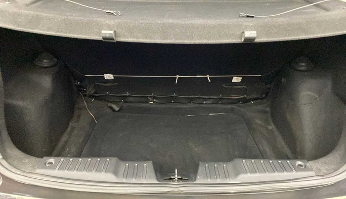 2021 Tata ALTROZ XM PLUS PETROL, Petrol, Manual, 52,854 km, Boot Inside
