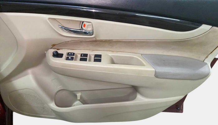 2015 Maruti Ciaz VXI, Petrol, Manual, 44,165 km, Driver Side Door Panels Control
