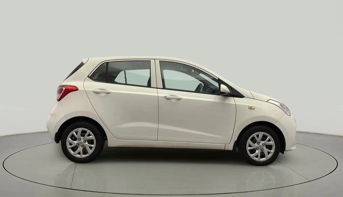 2018 Hyundai Grand i10 MAGNA 1.2 KAPPA VTVT, Petrol, Manual, 37,095 km, Right Side View