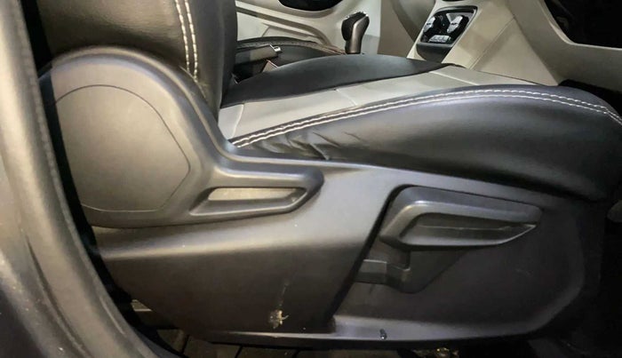 2022 Tata TIGOR XZ PLUS CNG, CNG, Manual, 23,438 km, Driver Side Adjustment Panel