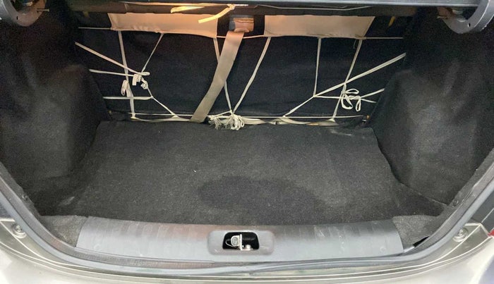 2015 Maruti Swift Dzire VXI, Petrol, Manual, 48,406 km, Boot Inside
