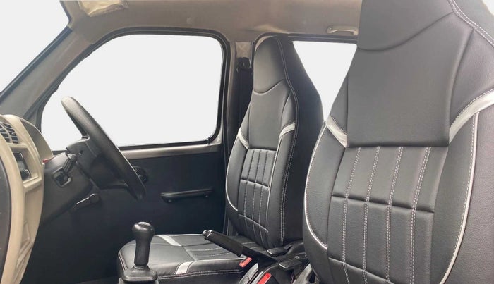 2022 Maruti Eeco 5 STR AC (O), Petrol, Manual, 19,754 km, Right Side Front Door Cabin