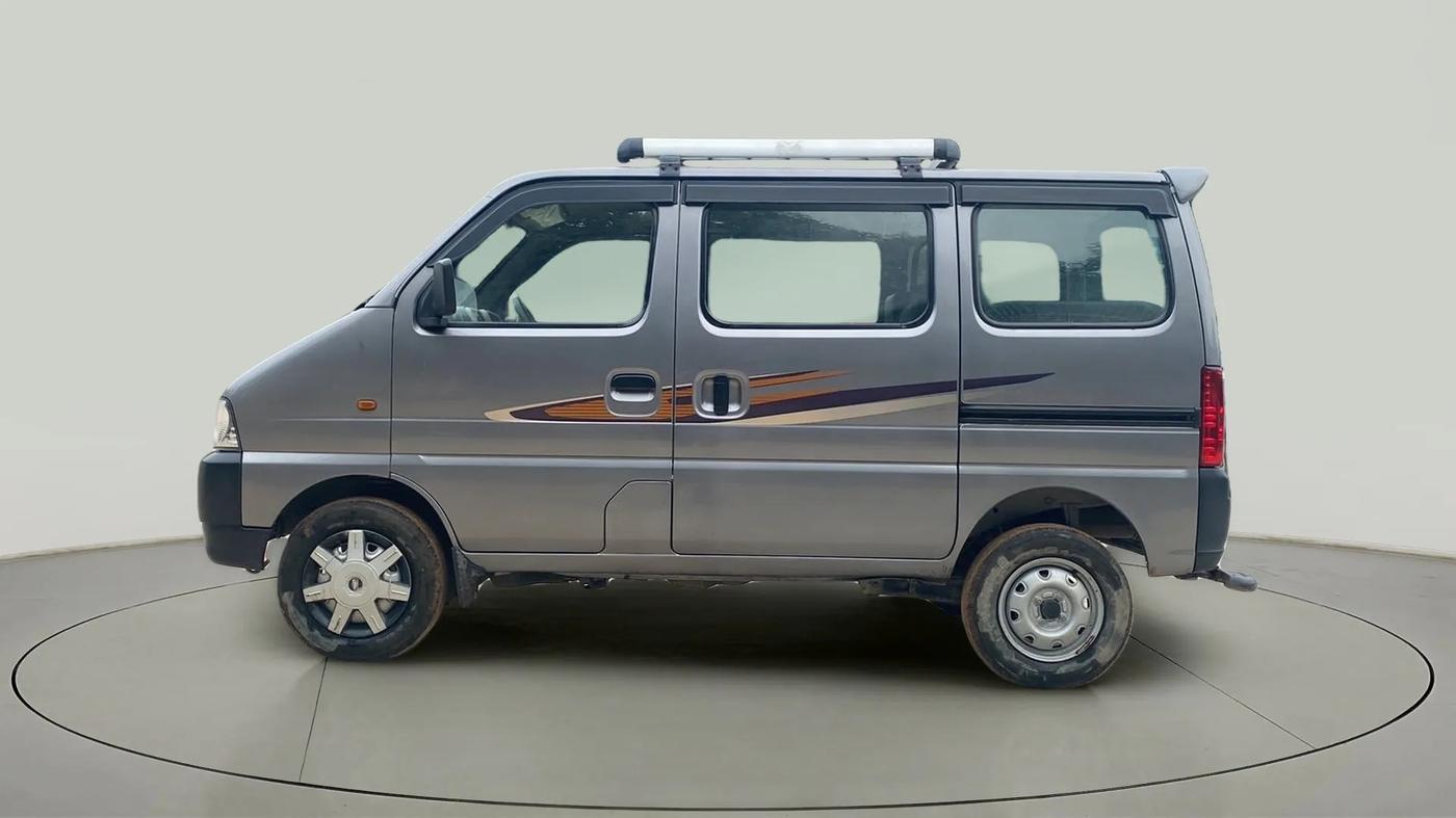 2022 Maruti Eeco 5 STR AC (O), Petrol, Manual, 19,754 km, Left Side
