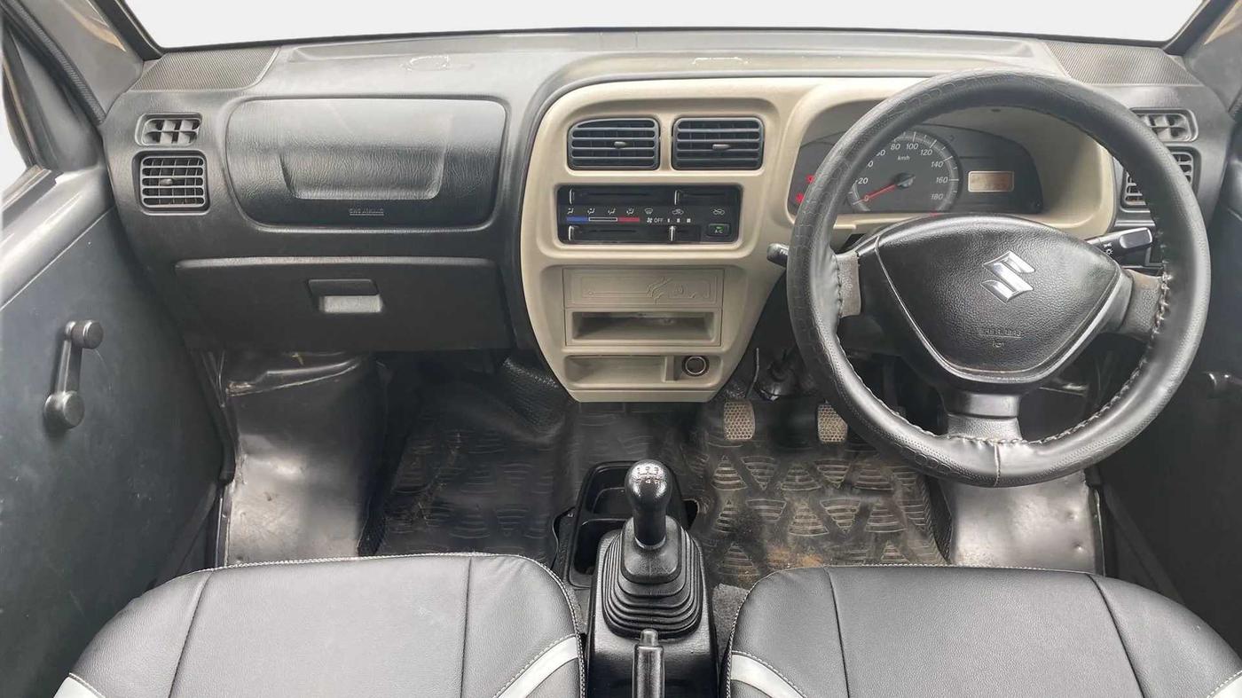 2022 Maruti Eeco 5 STR AC (O), Petrol, Manual, 19,754 km, Dashboard