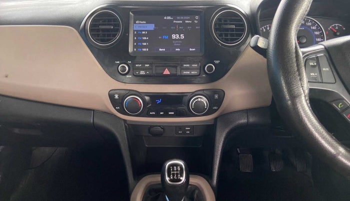 2017 Hyundai Grand i10 ASTA 1.2 KAPPA VTVT, Petrol, Manual, 45,918 km, Air Conditioner