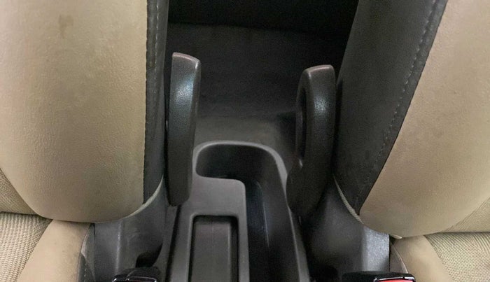 2016 Hyundai i10 MAGNA 1.1, Petrol, Manual, 66,450 km, Driver Side Adjustment Panel