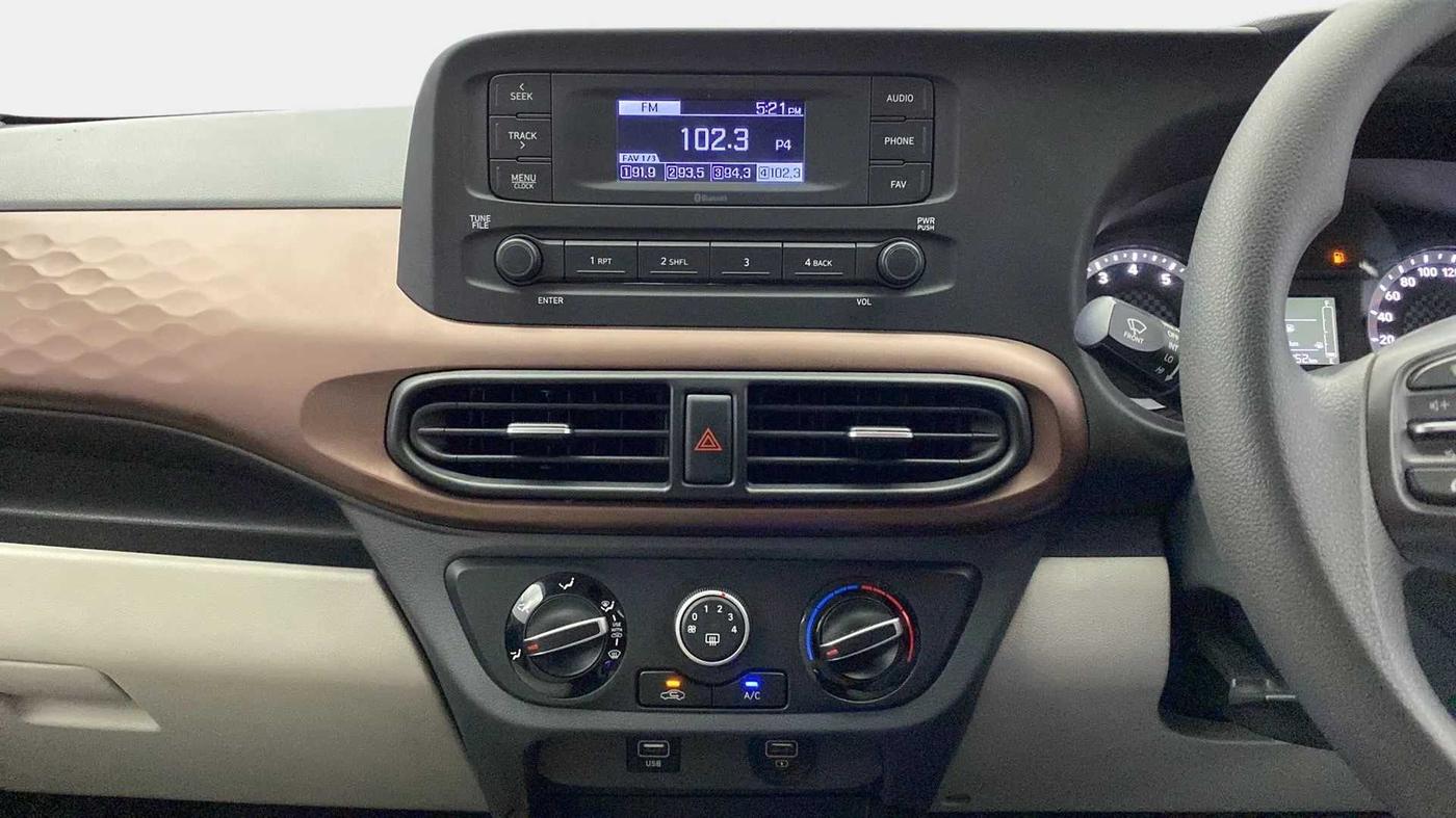 2021 Hyundai AURA S 1.2 AMT, Petrol, Automatic, 18,966 km, Air Conditioner