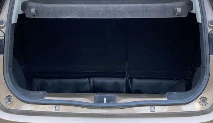 2020 Maruti New Wagon-R VXI 1.0, Petrol, Manual, 2,709 km, Boot Inside