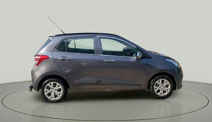 2016 Hyundai Grand i10 SPORTZ 1.2 KAPPA VTVT, Petrol, Manual, 51,176 km, Right Side View