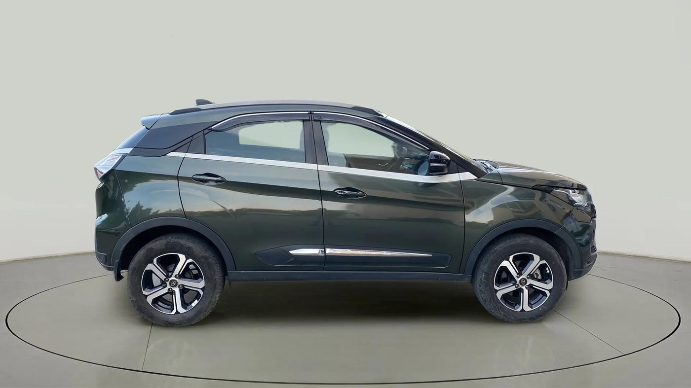2022 Tata NEXON XZ PLUS PETROL, Petrol, Manual, 20,674 km, Right Side View