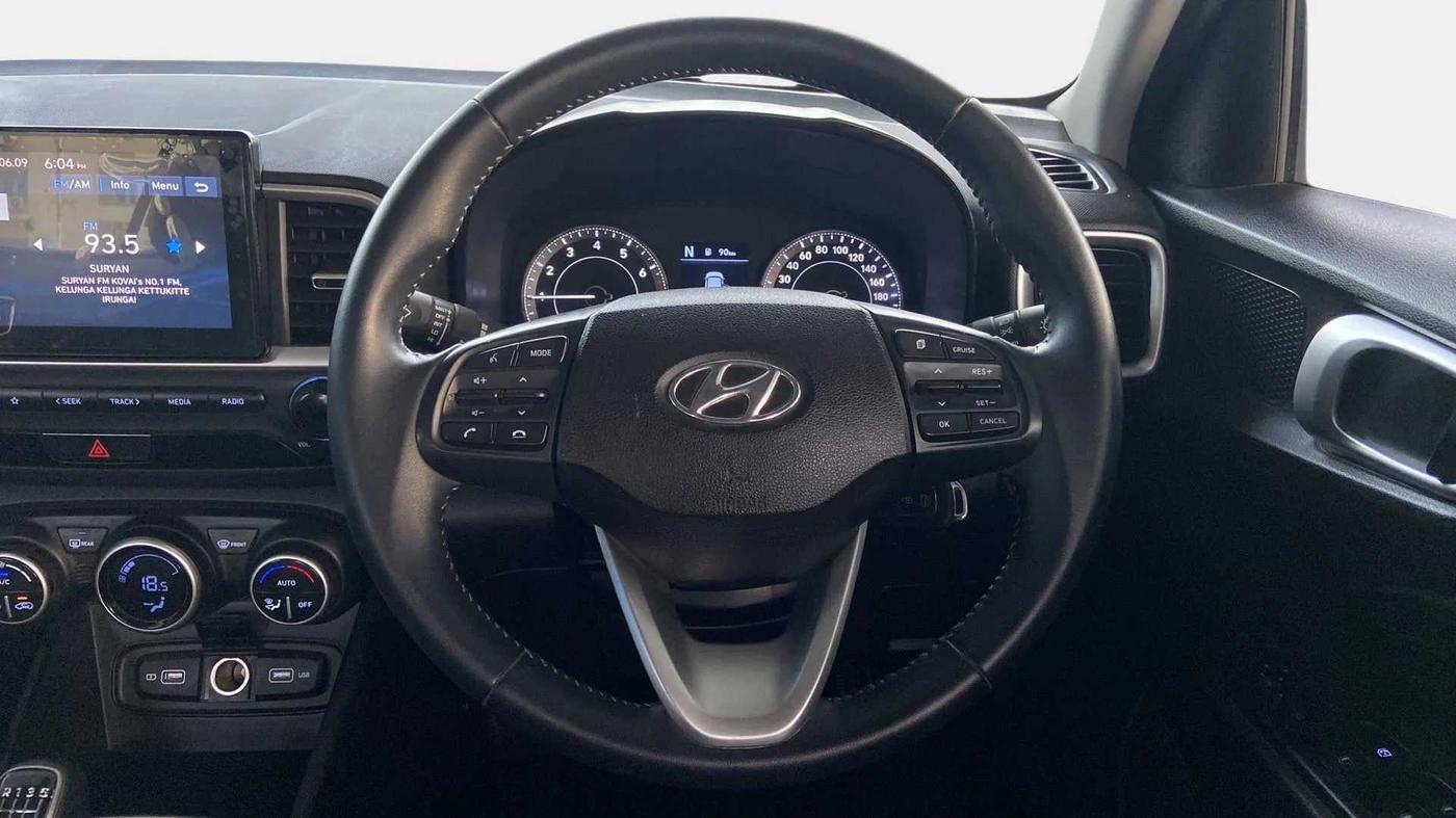 2021 Hyundai VENUE SX 1.0 TURBO IMT, Petrol, Manual, 9,725 km, Steering Wheel Close Up