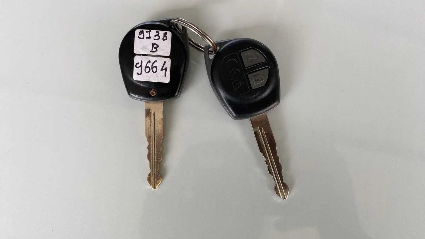 2018 Maruti Ciaz DELTA 1.4 MT PETROL, Petrol, Manual, 75,679 km, Key Close Up