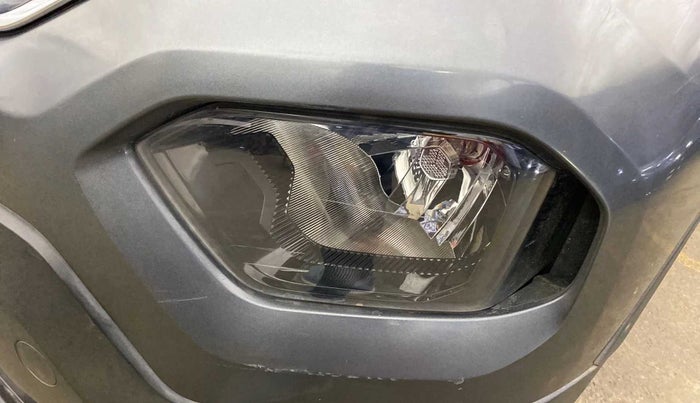 2022 Tata PUNCH ACCOMPLISHED MT, Petrol, Manual, 26,272 km, Left headlight - Minor scratches