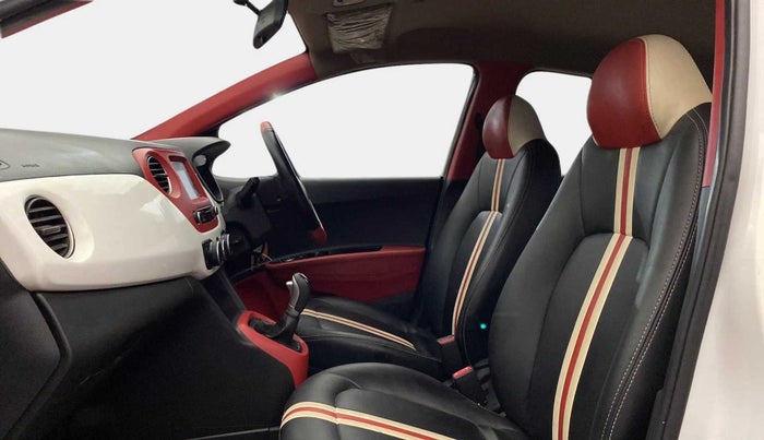 2019 Hyundai Grand i10 SPORTZ AT 1.2 KAPPA VTVT, Petrol, Automatic, 50,736 km, Right Side Front Door Cabin