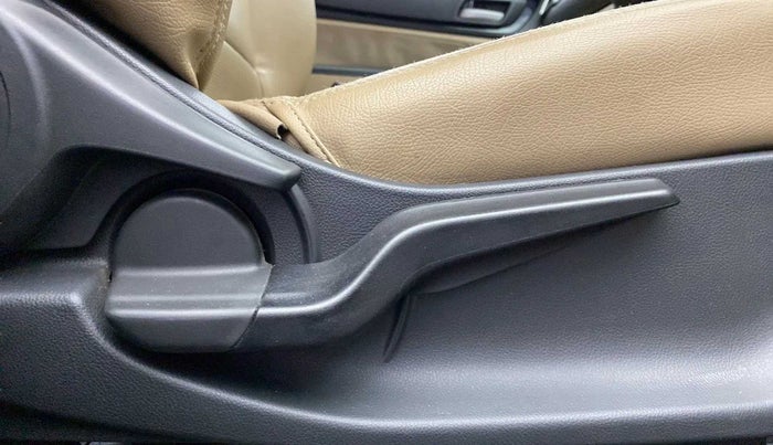 2018 Honda Amaze 1.2L I-VTEC V CVT, Petrol, Automatic, 85,155 km, Driver Side Adjustment Panel
