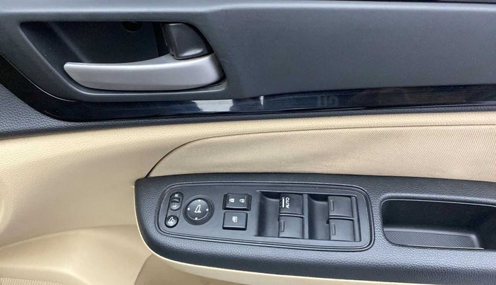 2018 Honda Amaze 1.2L I-VTEC V CVT, Petrol, Automatic, 85,155 km, Driver Side Door Panels Control