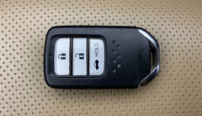 2018 Honda Amaze 1.2L I-VTEC V CVT, Petrol, Automatic, 85,155 km, Key Close Up