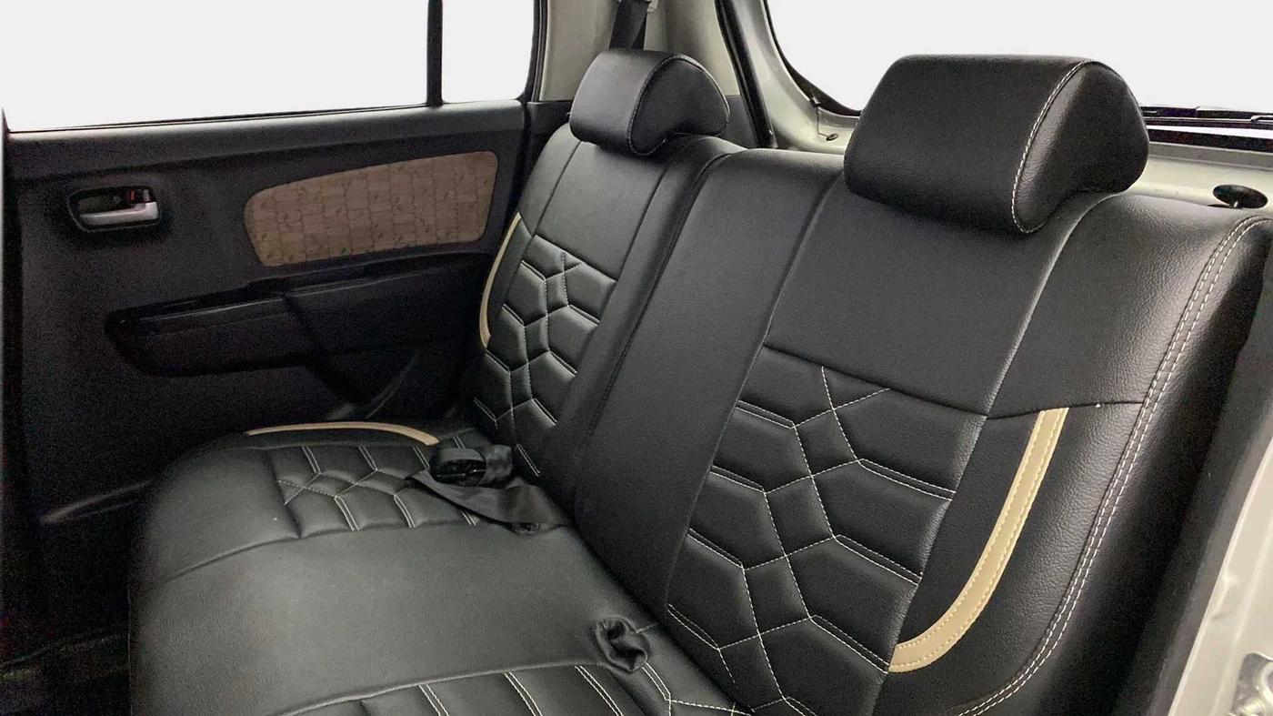 2017 Maruti Wagon R 1.0 VXI AMT, Petrol, Automatic, 87,626 km, Right Side Rear Door Cabin