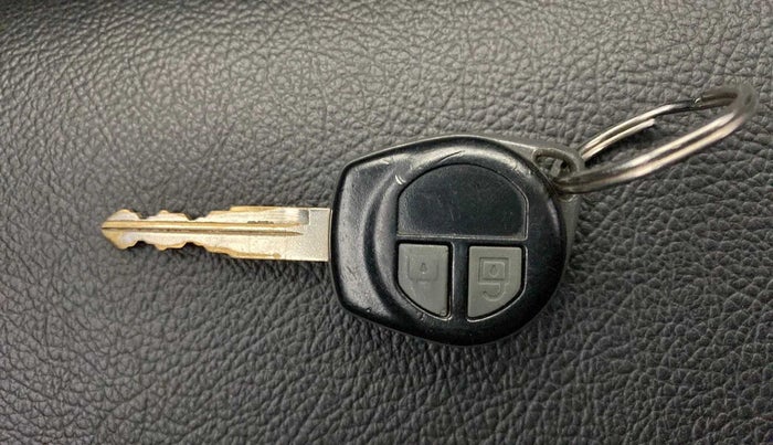 2017 Maruti Wagon R 1.0 VXI AMT, Petrol, Automatic, 87,626 km, Key Close Up