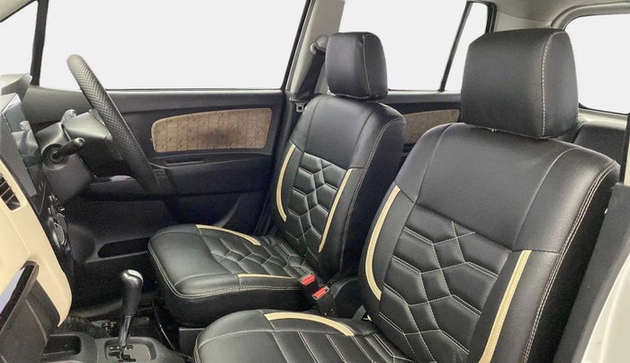 2017 Maruti Wagon R 1.0 VXI AMT, Petrol, Automatic, 87,626 km, Right Side Front Door Cabin