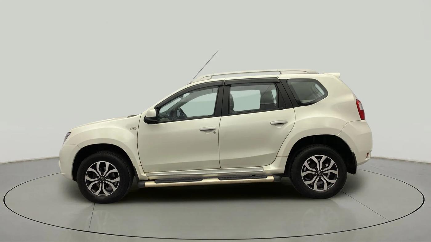 2014 Nissan Terrano XV D THP 110 PS, Diesel, Manual, 40,360 km, Left Side