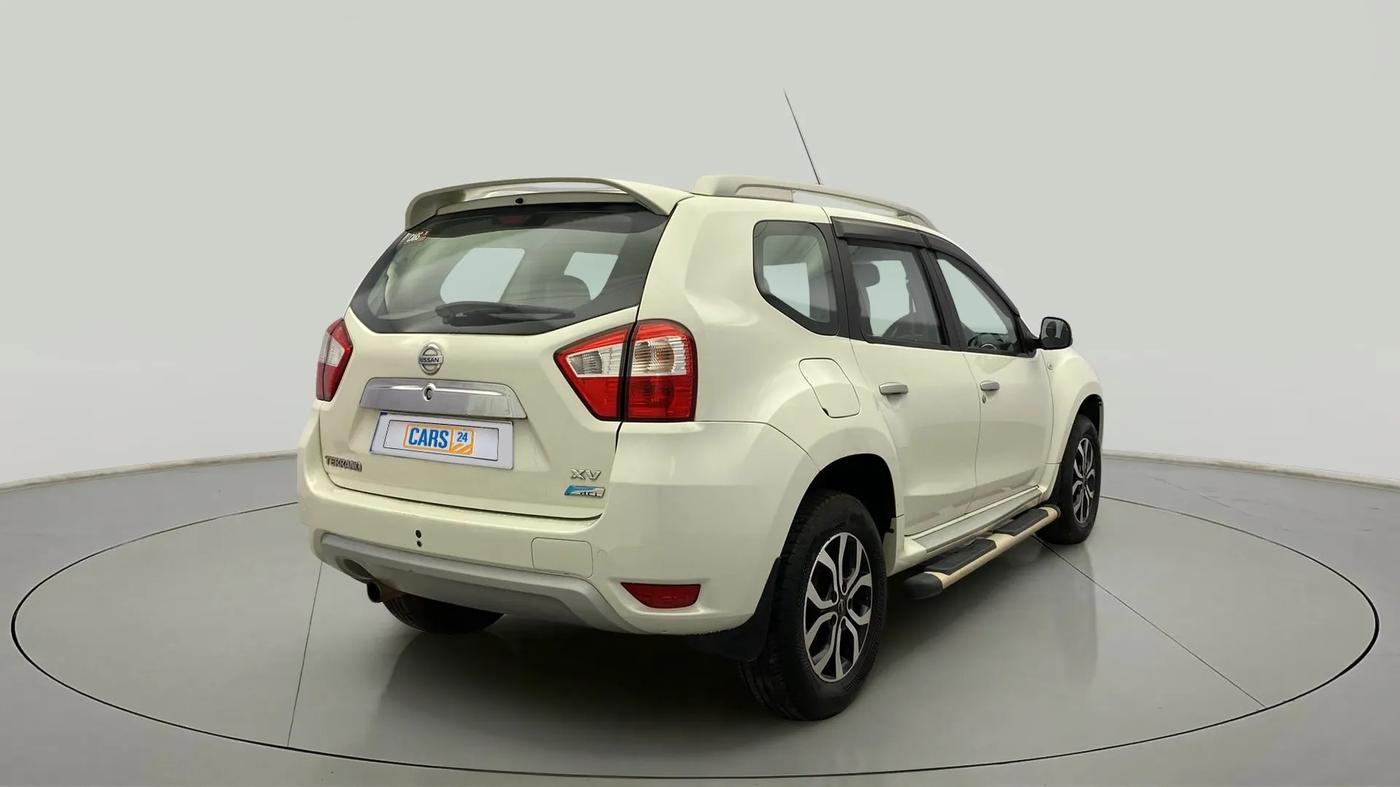 2014 Nissan Terrano XV D THP 110 PS, Diesel, Manual, 40,360 km, Right Back Diagonal