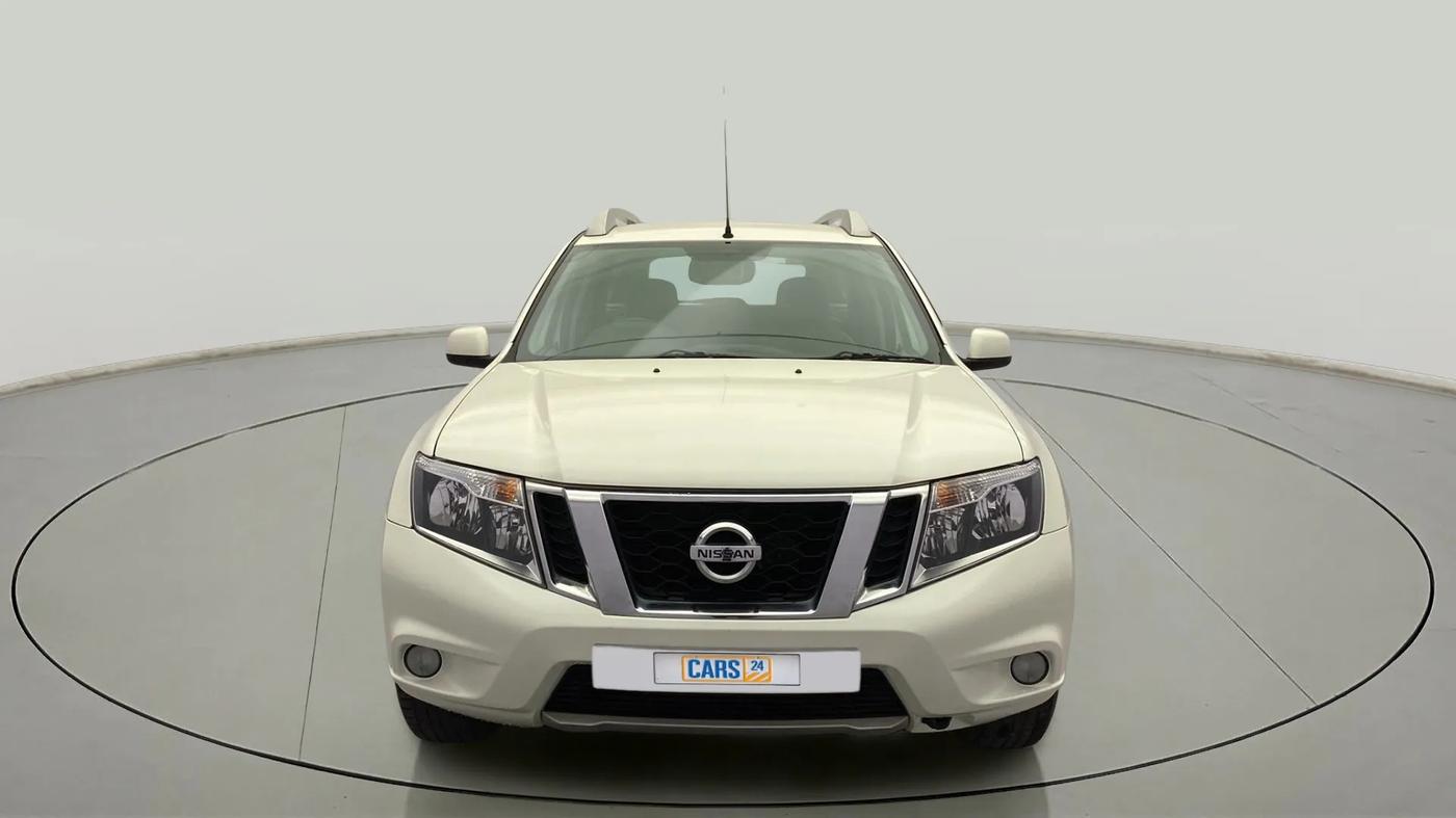 2014 Nissan Terrano XV D THP 110 PS, Diesel, Manual, 40,360 km, Front