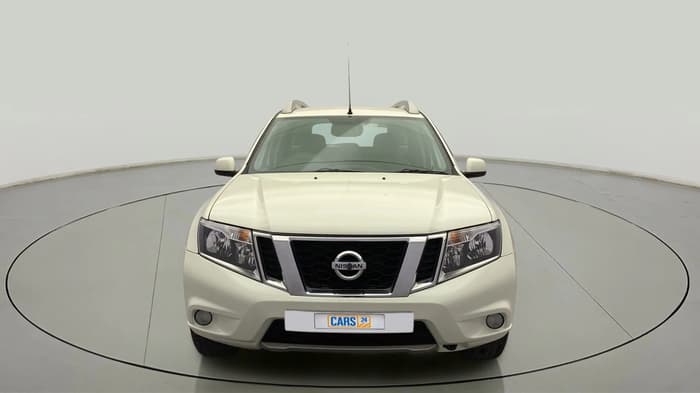 2014 Nissan Terrano XV D THP 110 PS, Diesel, Manual, 40,360 km, Front