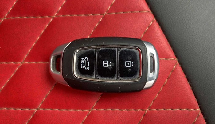 2020 Hyundai Verna SX 1.5 CRDI, Diesel, Manual, 16,445 km, Key Close Up