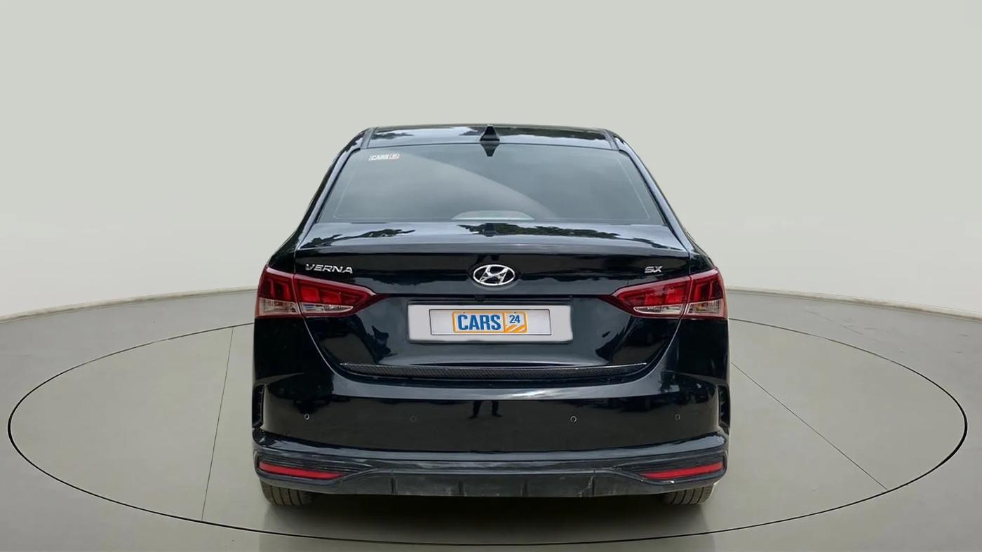 2020 Hyundai Verna SX 1.5 CRDI, Diesel, Manual, 16,445 km, Back/Rear