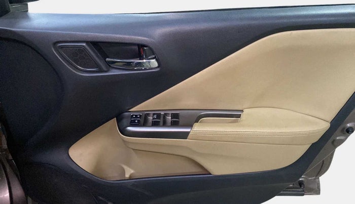2016 Honda City 1.5L I-VTEC VX CVT, Petrol, Automatic, 47,661 km, Driver Side Door Panels Control