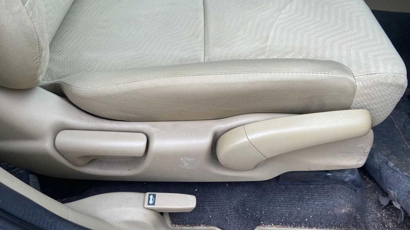 2013 Honda City 1.5L I-VTEC S MT, Petrol, Manual, 83,040 km, Driver Side Adjustment Panel