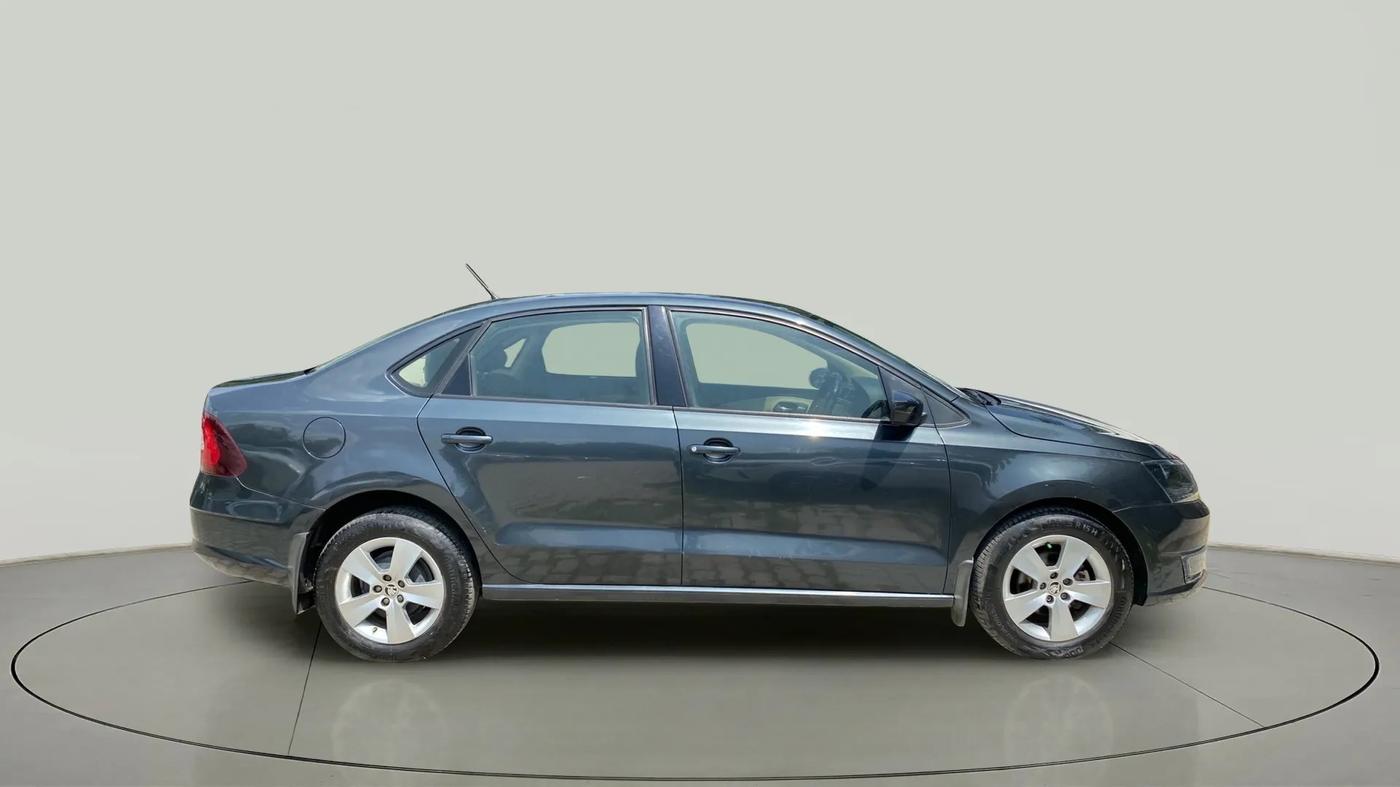 2019 Skoda Rapid AMBITION 1.6 MPI MT, Petrol, Manual, 79,013 km, Right Side View