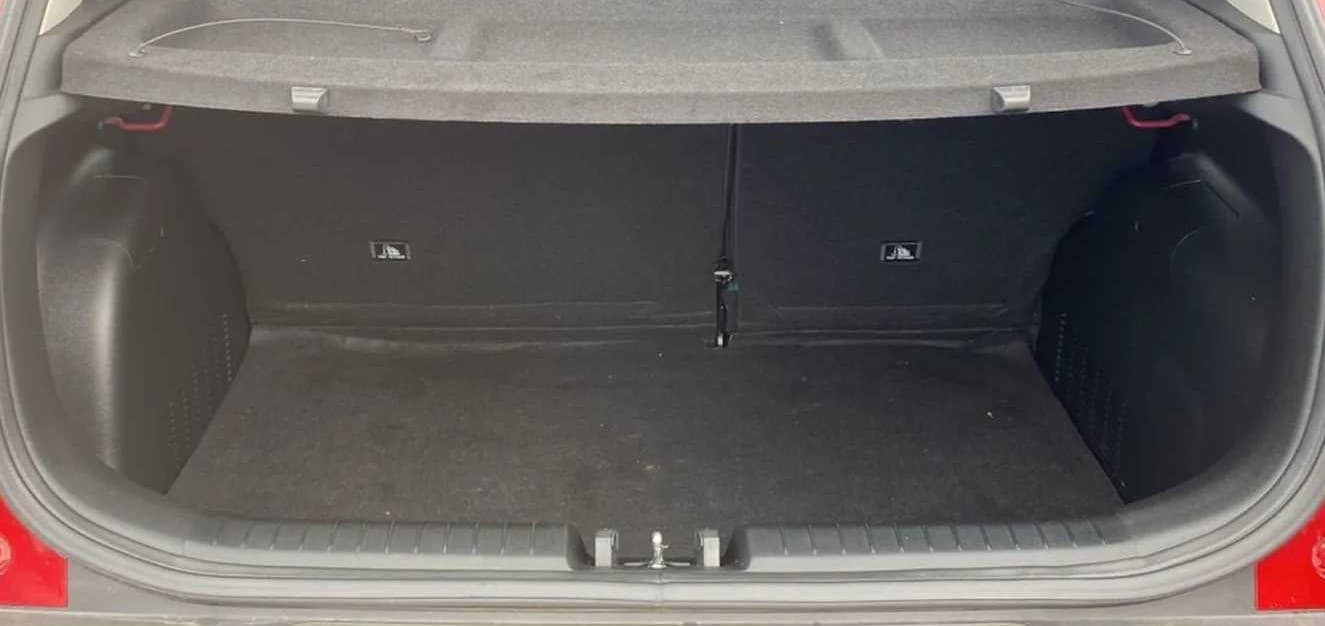 2022 Hyundai VENUE SX 1.0 (O) TURBO IMT, Petrol, Manual, 9,882 km, Boot Inside