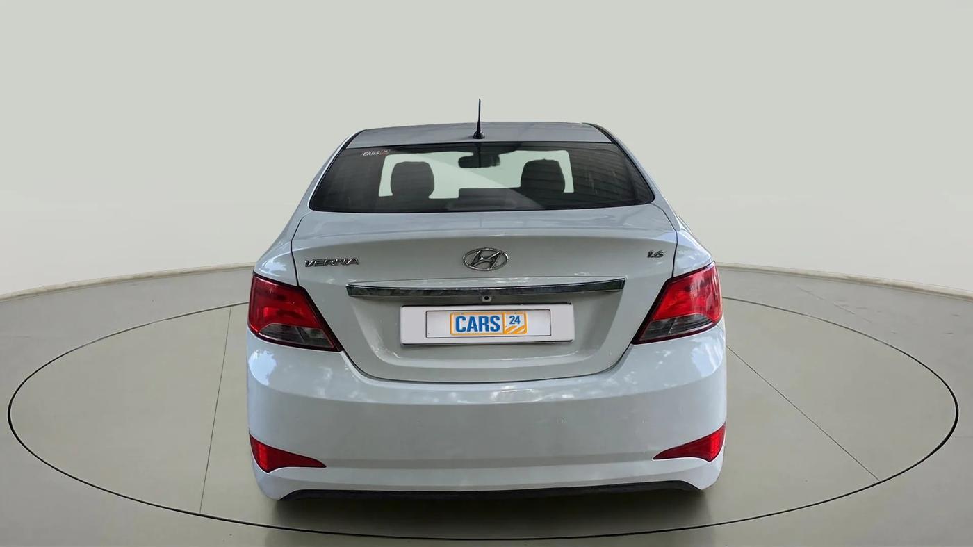 2016 Hyundai Verna 1.6 CRDI S, Diesel, Manual, 78,282 km, Back/Rear