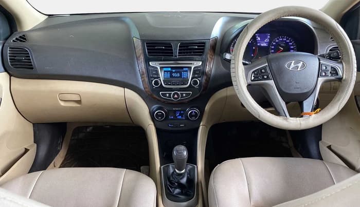 2016 Hyundai Verna 1.6 CRDI S, Diesel, Manual, 78,282 km, Dashboard